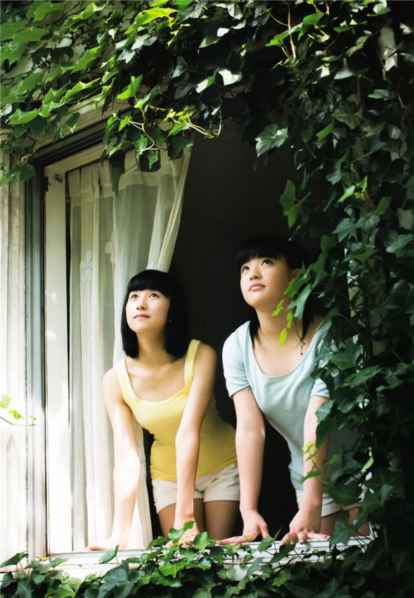 早安少女组写真集《モーニング娘。9・10期 1st official Photo Book》高清全本[97P]