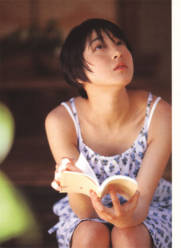 广末凉子写真集《No Make 1996-1998》高清全本[150P]