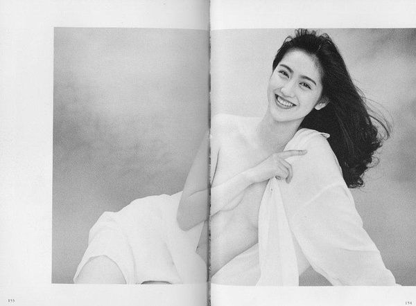 筱山纪信摄影作品《少女革命》高清全本[89P]