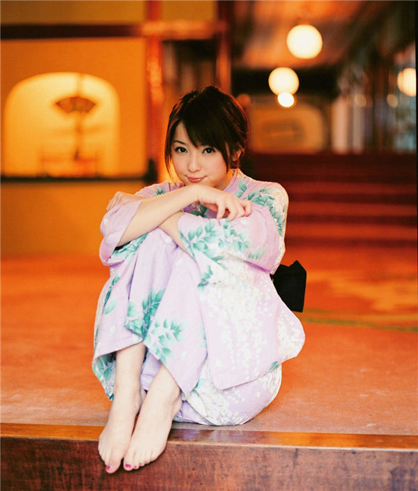 佐佐木希写真集《[VYJ] 2007.12 佐々木希『WHITE CINDERELLA』》高清全本[64P+3V]