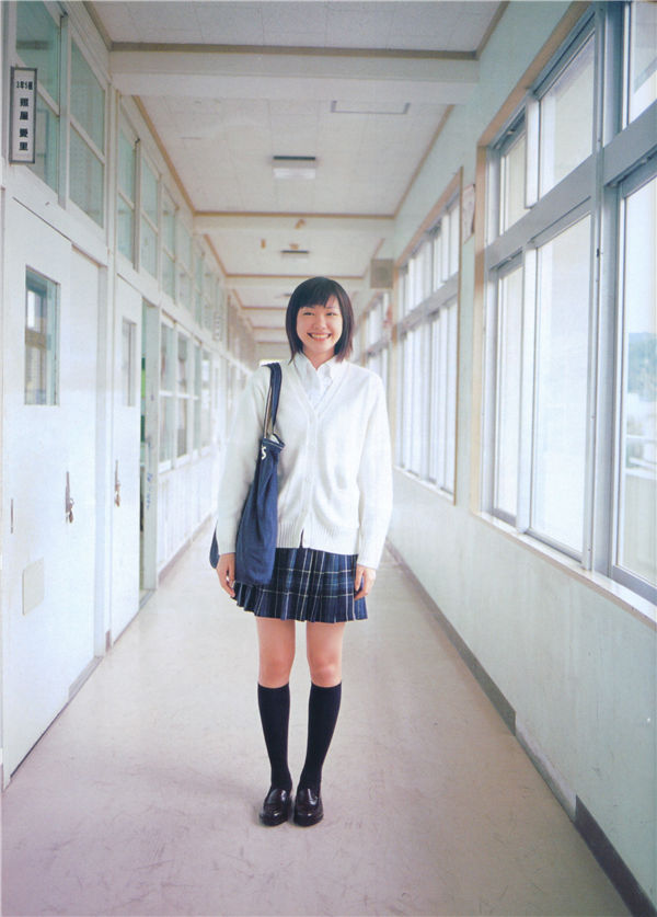 新垣结衣写真集《Nicola 2004年4月号别册 Gacky Book》高清全本[84P]