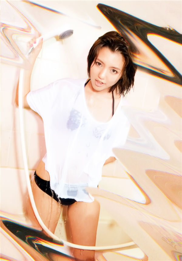 真野惠里菜写真集《まのなの》高清全本[86P]