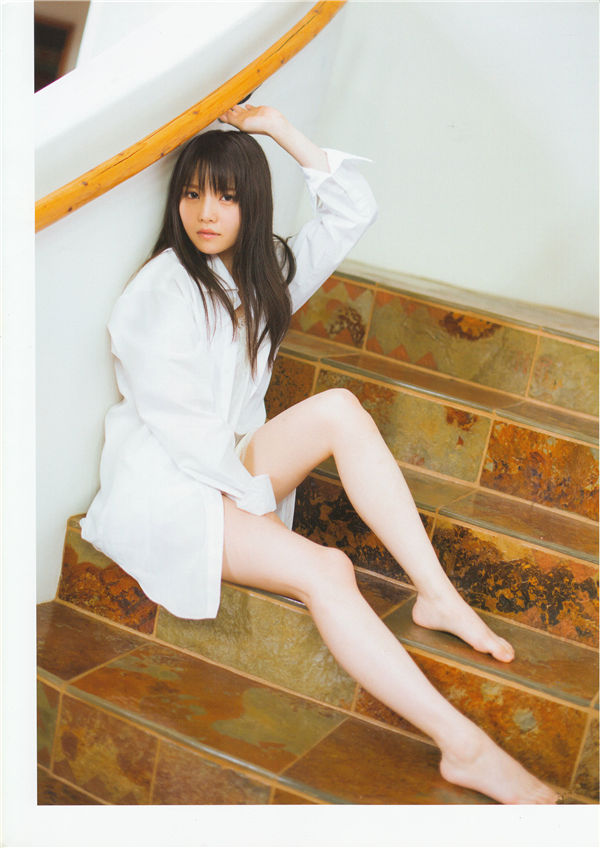 麻仓桃写真集《Pleasant》高清全本[132P/1.29G]