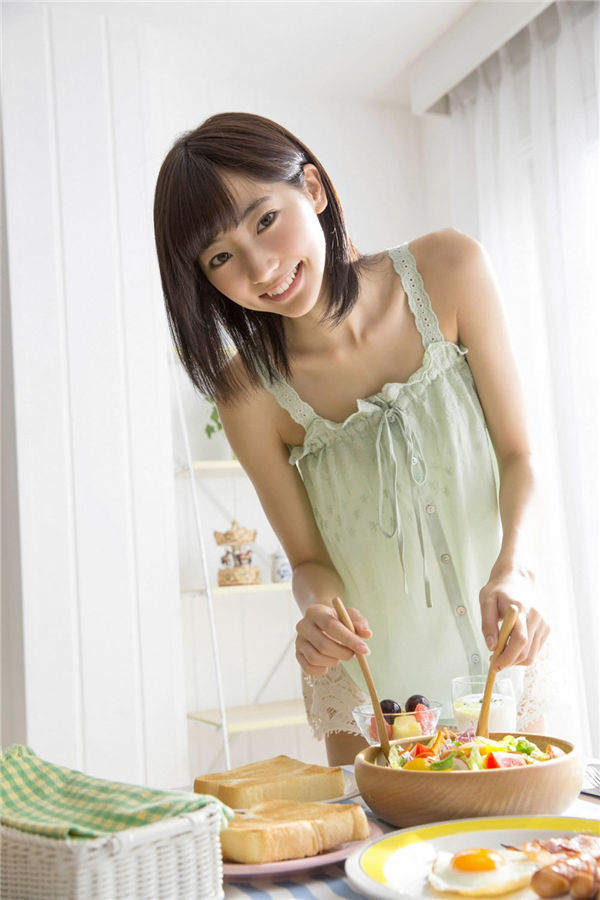 武田玲奈写真集《[YS-Web] vol.674 Rena Takeda 武田玲奈 – あなたに会えてよかった! 》高清全本[50P]