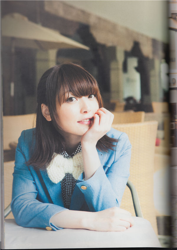 花泽香菜写真集《KANA》高清全本[112P]