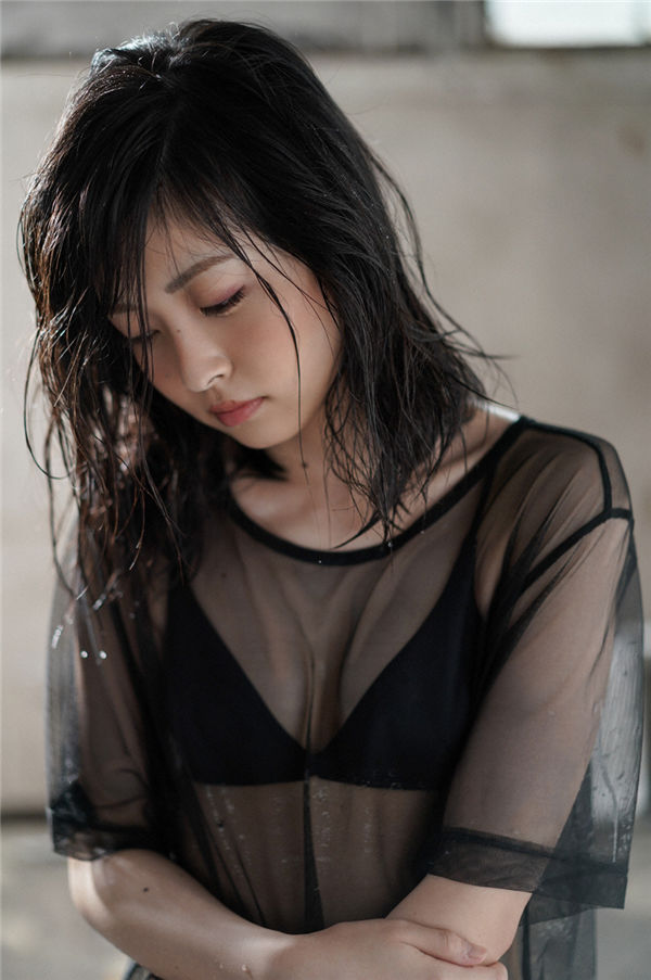 吉冈茉祐写真集《[WPB-net] Extra EX726 吉岡茉祐「First Gravure for a Voice Actress」》高清全本[76P]