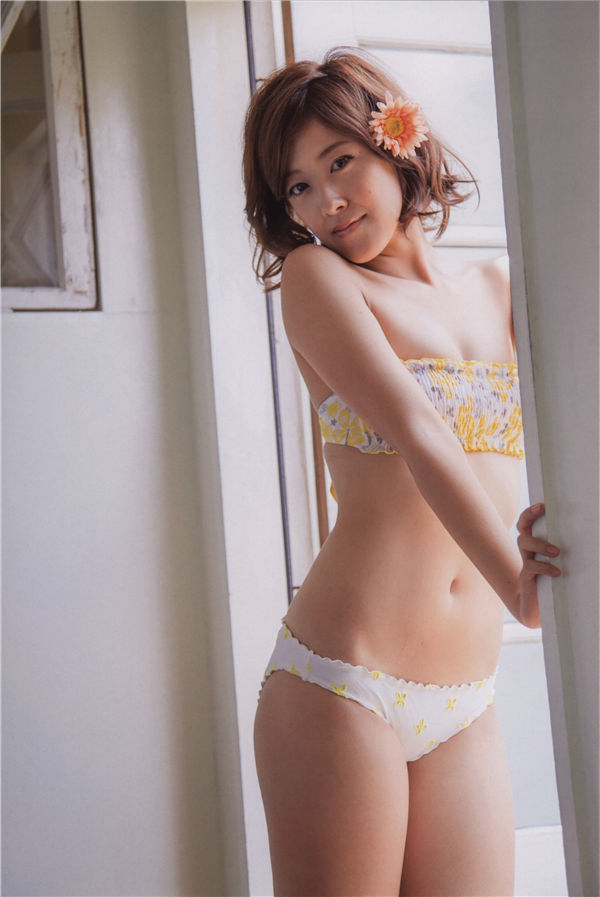 夏烧雅写真集《Glow》高清全本[86P]