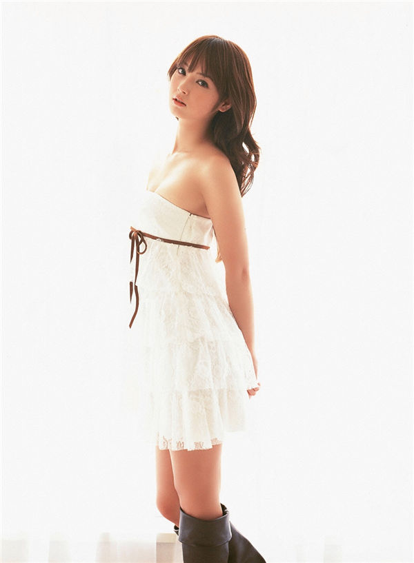 佐佐木希写真集《[VYJ] 2007.12 佐々木希『世界一かわいい五人姉妹』》高清全本[88P+1V]