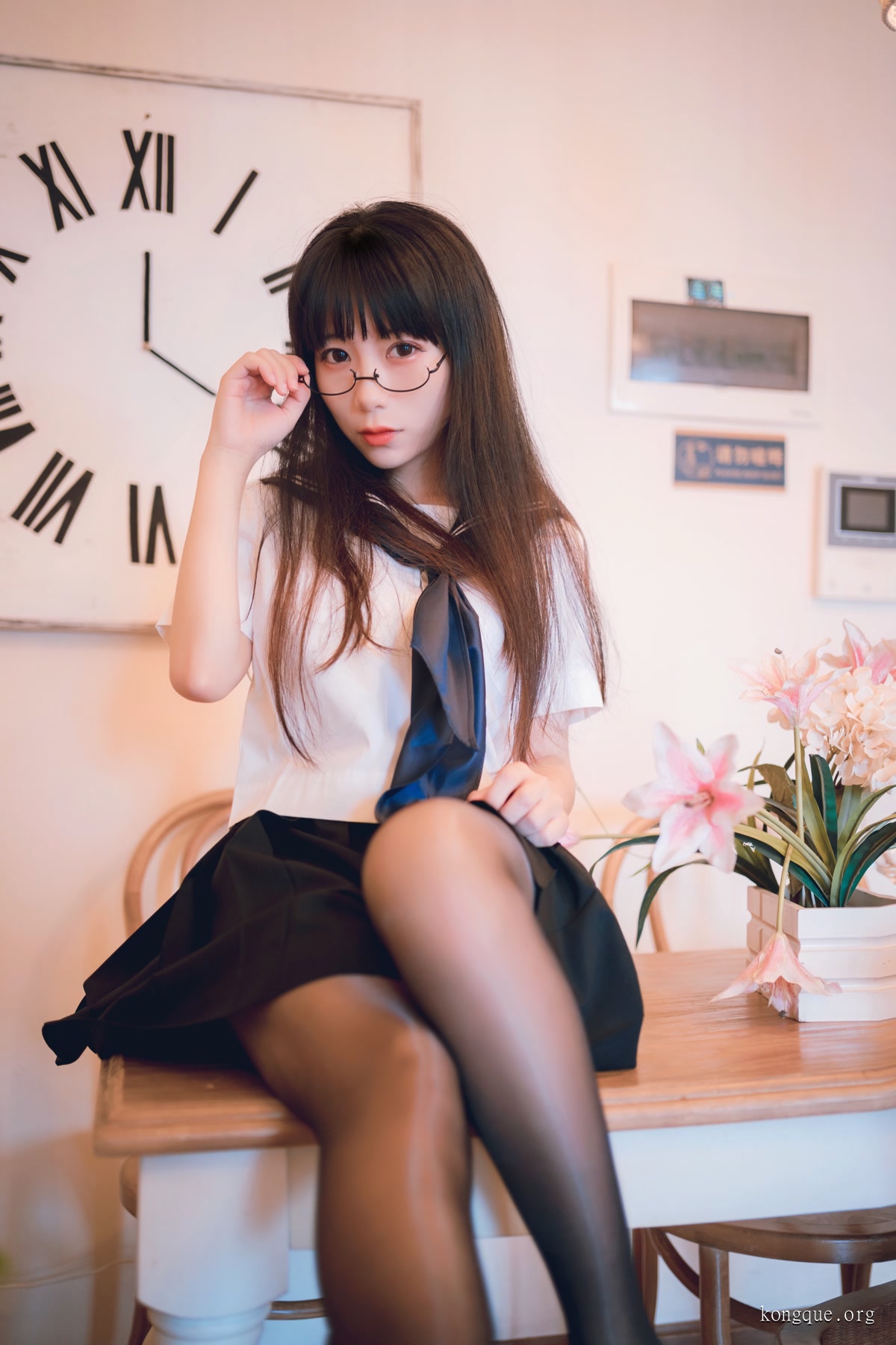 usejan蓝蓝 - 全套16期&amp;随包视频[1.8G-2024.6] - OK写真