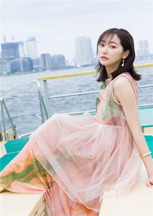 武田玲奈写真集《君の瞳に、９年越しの夢を見る。》高清全本[56P]