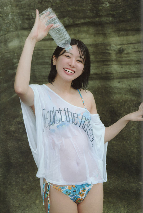 大西桃香写真集《桃の眺め方》高清全本[122P]